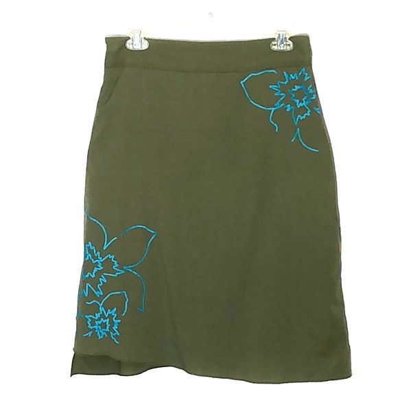 Lole Dresses & Skirts - Lole Ruby Olive Floral Skirt
